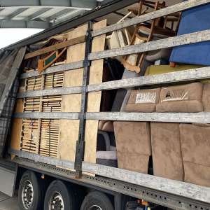 Deşeuri din  Germania, Italia și Olanda oprite la Borș II și Nădlac II. Aproximativ 78 de tone bunuri diverse