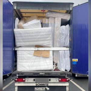 Deşeuri din  vestul Europei oprite la  Borș II  și Nădlac II  Aproximativ 55 de tone de diverse bunuri