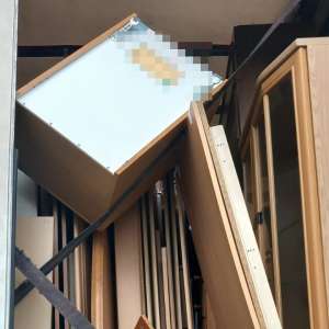 Deşeuri din Germania, oprite la Borș II. Aproximativ 25 tone de diverse bunuri