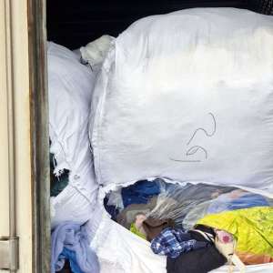 Deşeuri din Germania, Austria și Belgia oprite la Nădlac II și Borș II. Peste 68 tone de diverse bunuri