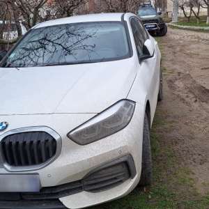 Autoturism furat din Franța, oprit la Albița