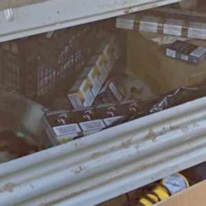 La comercializare cu țigări, de proveniență extra comunitară, în interiorul autoturismului