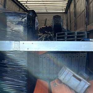 Deşeuri din vestul Europei oprite la Borș II și Nădlac II. Aproximativ 74 tone de diverse bunuri descoperite