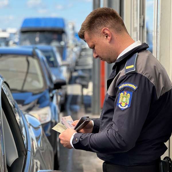 Restricţii de circulaţie pentru camioane pe teritoriul Ungariei, cu ocazia sărbătorilor pascale catolice