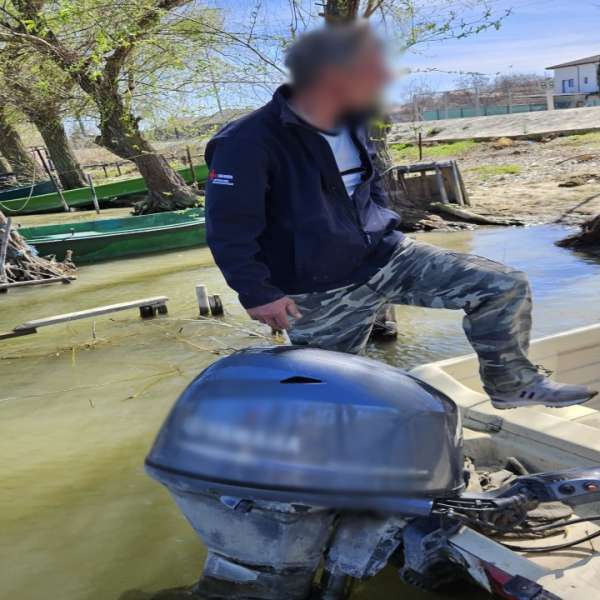 Motoare de barcă,  în valoare de 45.000 lei, căutate de autoritățile altor state, depistate de polițiștii de frontieră din cadrul Gărzii de Coastă