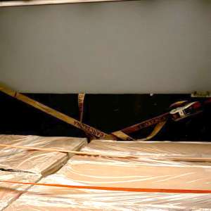 Nădlac II: 12 cetățeni srilankezi ascunși în cutii de lemn