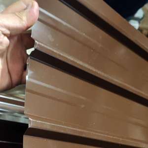 Bunuri susceptibile a fi contrafăcute, în valoare de peste 8 milioane lei, depistate în Portul Constanța