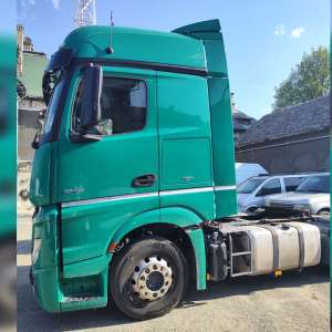 Autocamion în valoare de 180.000 lei căutat de autorităţi, descoperit de polițiștii de frontieră din PTF Calafat