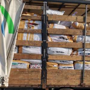 Autocamion încărcat cu zeci de mii de bunuri susceptibile a fi contafăcute, în valoare de peste 5.500.000 lei descoperit în P.T.F Călăraşi