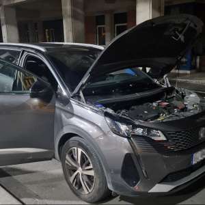 Autoturism căutat de autoritățile din Franța, descoperit în PTF Borș II