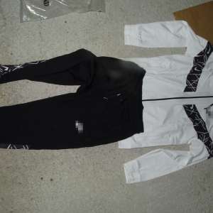 Mii de bunuri susceptibile a fi contrafăcute, confiscate de poliţiştii de frontieră în PTF Calafat