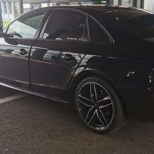 Zece autovehicule aflate în atenţia autorităţilor din ţară şi din străinătate, descoperite la frontieră în ultima săptămână