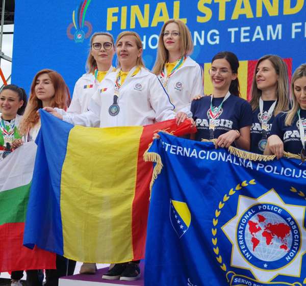 Echipa României pe podium!