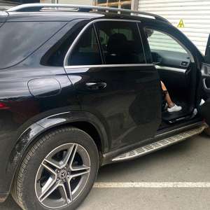 Autoturism în valoare de 450.000 lei, căutat de autoritățile din Italia, descoperit de poliţiştii de frontieră