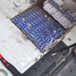 Peste 99.000 tigarete descoperite de poliţiştii de frontieră în PTF Giurgiu