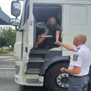 Depistat la controlul de frontieră, fără drept de circulaţie