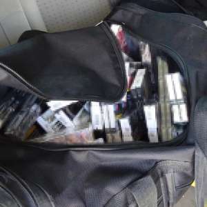 Aproximativ 17.000 de țigarete descoperite de poliţiştii de frontieră în PTF Calafat-Vidin, ascunse în două mijloace de transport