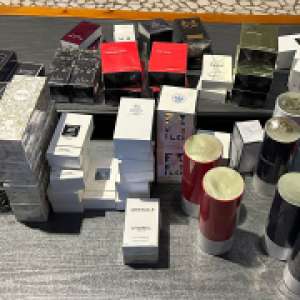 Bunuri susceptibile a fi contrafăcute în valoare de aproximativ 200.000 de lei, confiscate de poliţiştii de frontieră de la P.T.F. Nădlac II