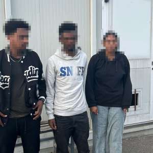 Nădlac II: Trei cetățeni etiopieni ascunși în portbagaj