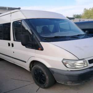 Autoutilitară furată găsită de polițistii de frontieră cu ajutorul aplicației e-Dac