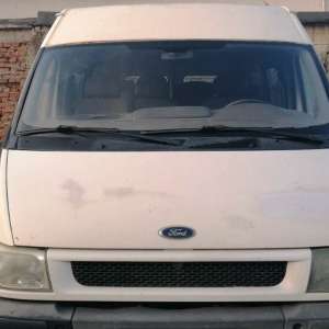 Autoutilitară furată găsită de polițistii de frontieră cu ajutorul aplicației e-Dac