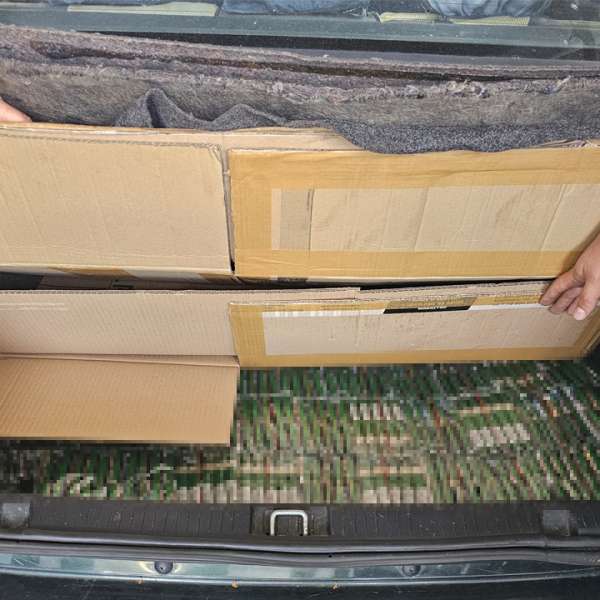 Tutun în valoare de aproximativ 29.000 lei, descoperit în portbagajul unui autoturism în PTF Bechet