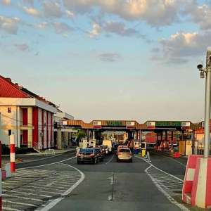 Cipriot la volan fără a deține permis de conducere recunoscut de statul român