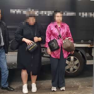 Trei cetățeni sirieni depistaţi ascunși în cabina unei autoutilitare de polițiștii de frontieră de la PTF Nădlac II