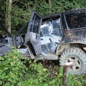 Mașină de teren cu peste 22.000 pachete cu țigări, urmărită în trafic de polițiștii de frontieră maramureșeni