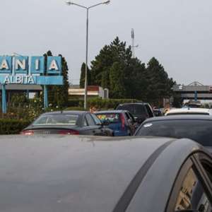 Permis de conducere moldovenesc fals, cu destinația Franța, oprit la frontieră