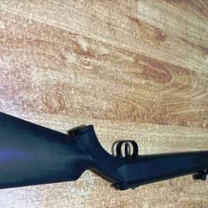 Armă cu aer comprimat descoperită la o misiune de post control