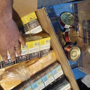Ţigări de contrabandă, cu destinația Italia, confiscate la frontieră