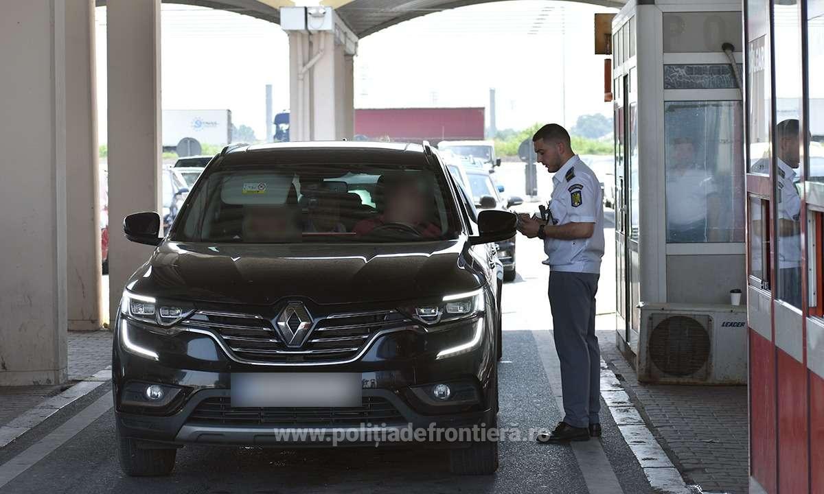 Trafic intens de autoturisme, la graniţa cu Bulgaria