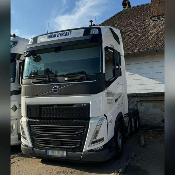 Autocamion în valoare de 450.000 lei căutat de autoritățile din Suedia,  descoperit de polițiștii de frontieră din PTF Calafat