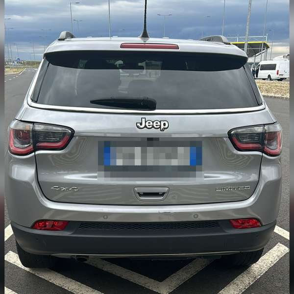 Autoturism căutat de autoritățile din Italia, descoperit în PTF Borș II