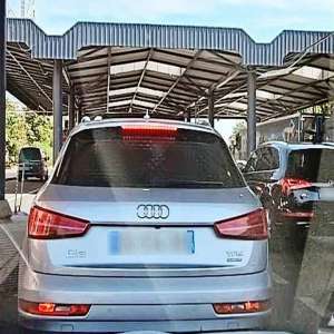 American la volan fără a deține permis de conducere international