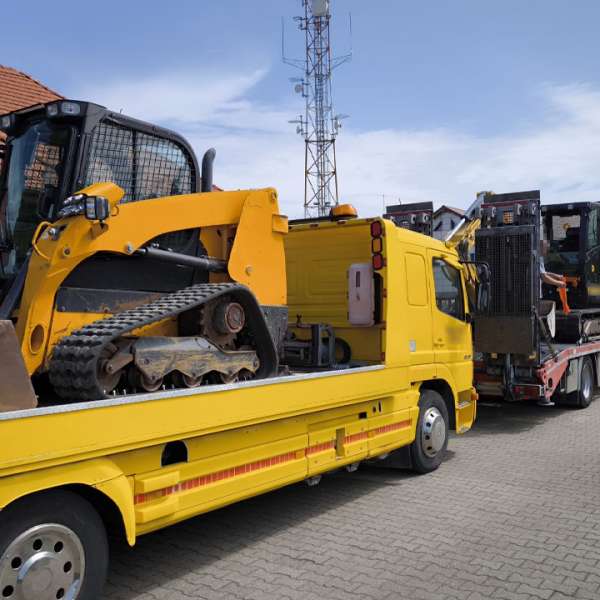 Două utilaje căutate de autoritățile din Franța, descoperite în Negrești Oaș și Certeze