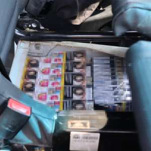 Peste 28.000 țigarete ascunse în interiorul a două mijloace de transport, descoperite în PTF Calafat-Vidin