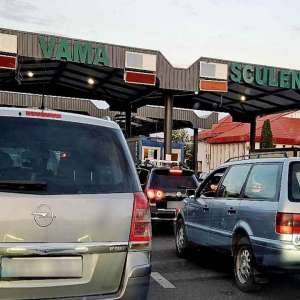 Ieșean la trecerea frontierei, cu permis suspendat