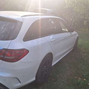 Autoturism furat din Italia, oprit la Albița