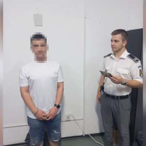 Tânăr care încerca să treacă ilegal frontiera de stat, depistat în PTF Giurgiu