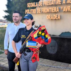 O serie nouă de elevi a depus jurământul militar la Şcoala \