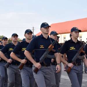 O serie nouă de elevi a depus jurământul militar la Şcoala \