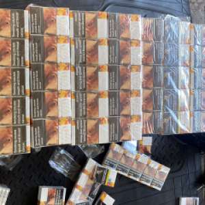 ACTIUNE DE AMPLOARE PENTRU DESTRUCTURAREA UNEI RETELE SPECIALIZATE IN CONTRABANDA CU TIGARETE