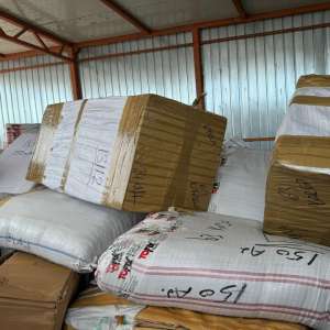 Bunuri susceptibile a fi contrafăcute, în valoare de 4.000.000 lei, descoperite de poliţiştii de frontieră din cadrul Gărzii de Coastă împreună cu inspectori vamali din cadrul Biroului Vam