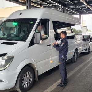 Prețul unui permis de ședere fals - 2.000 de euro și un dosar penal