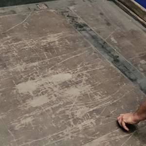 16.000 de țigarete de contrabandă, ascunse într-un camion care transporta frigidere,  descoperite în PTF Giurgiu