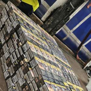 16.000 de țigarete de contrabandă, ascunse într-un camion care transporta frigidere,  descoperite în PTF Giurgiu