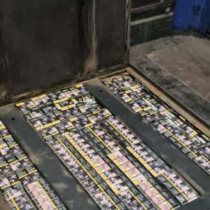 16.000 de țigarete de contrabandă, ascunse într-un camion care transporta frigidere,  descoperite în PTF Giurgiu