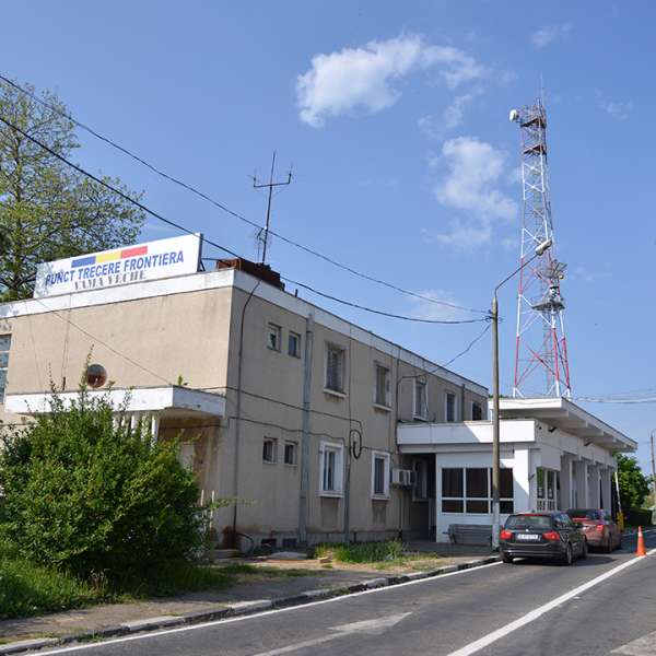 Bunuri susceptibile a fi contrafăcute în valoare de aproximativ 500.000 lei, confiscate de poliţiştii de frontieră români în PTF Vama Veche